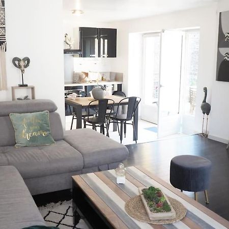 Appartement Duplex Et Terrasse A St Servan-St Malo Saint-Malo Exterior photo